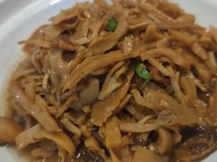 -临安鲲凌餐厅(钱王大街店)
