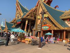 -七彩云南欢乐世界