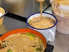 -嘎嘎香·大茶缸麻辣烫
