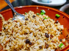 芽菜绍子炒饭-小饕荟雅安贡椒鱼鲜馆(广福桥店)