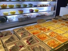 -涨巢·潮玩水疗局