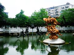 -绳金塔