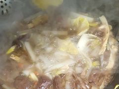 -老街烧烤大排档·地道湖北菜·龙虾馆(汉口火车站店)