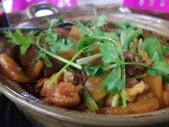 -奇味鸡煲(麦地店)