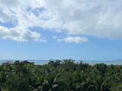 -三亚湾海居铂尔曼度假酒店