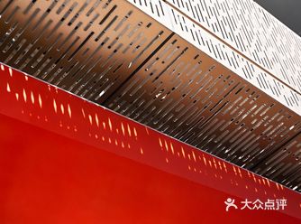 不同于其他K11采取繁复的手法营造空间奇观
