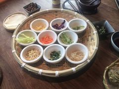 -包整·丝娃娃(一览甲秀楼风景店)