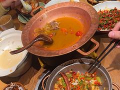 -吃饭皇帝大土家民族菜(正大广场店)