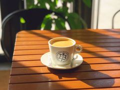 澳式咖啡中杯-Jamaicablue Coffeeshop(中央广场店)