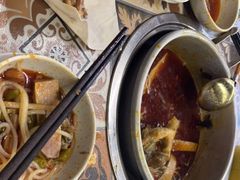 -顶上头·螺蛳火锅(五一新村店)