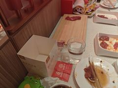 -海底捞火锅(杭州庆春路夜宵主题店)