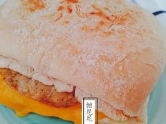 芝士猪排帕尼尼-肯德基(洛川店)