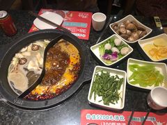 -井格重庆火锅(临平银泰城店)