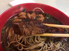 -小龙大肉面馆