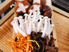 -三个椰子·现砍椰子鸡(金源CBD店)