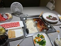 -海底捞火锅(银泰中心店)