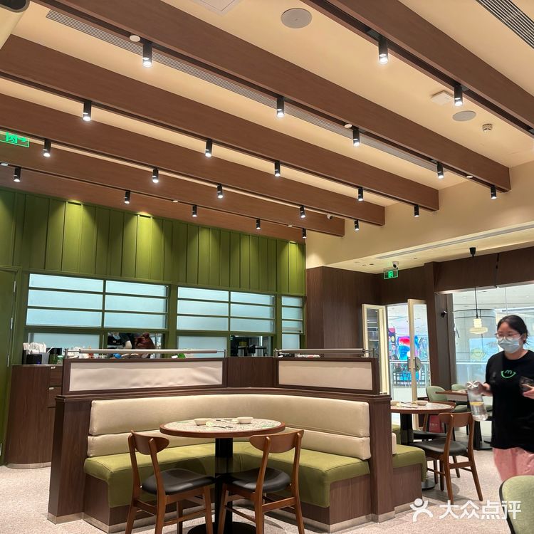 很推荐的日式快餐店[加油][加油][加油]