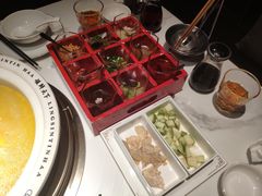 -领鲜天下·焗海鲜·花胶鸡(天目里店)