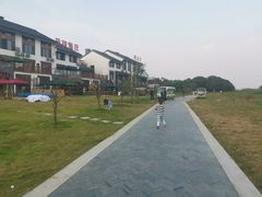 -七的湖·晚芳亭·阳澄湖农家菜·大闸蟹(莲花岛店)