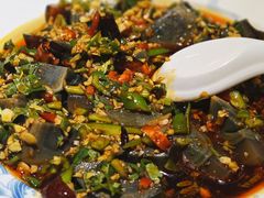 凉拌皮蛋-老掌柜春饼饺子坊