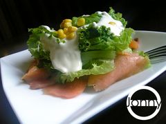 三文鱼沙拉-必胜客(瑞虹店)