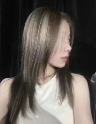 -十六番发型师事务所