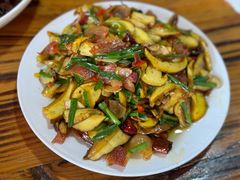 炒见手青-阿葉农家饭店