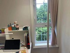 -moll学习桌椅(上海久光百货店)