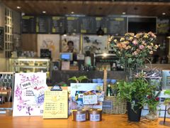 -ZING COFFEE 镜咖啡