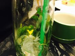 -东方红海鲜百汇(国际大厦店)