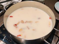 -捞王锅物料理(上海世茂广场店)