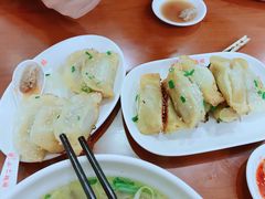 -小姜锅贴(凤凰街店)
