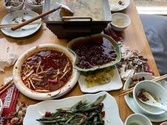 冷吃兔-自贡盐帮菜·玩辣餐厅(樱花园西街店)