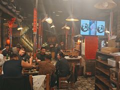 -破瓦寒窑·地摊烤羊排