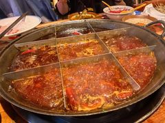 -周小明火锅(黑金冠社区店)