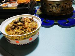 巴盟烩酸菜-蒙古大营·蒙古演绎餐厅(赛马场店)