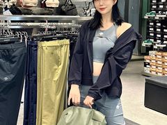 -枫叶小镇奥特莱斯