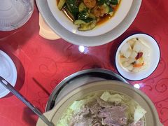 -冯烫烫跷脚牛肉·川菜小馆(武胜西街店)