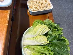 -乡土黄·鲜牛肉火锅·小龙虾(兴业街店)