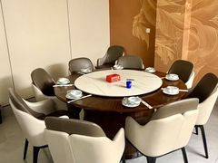 -鑫渔港海鲜本地菜·山海关浑锅(东戴河店)