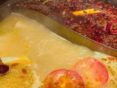 -小天鹅火锅·一线江景洪鼎旗舰店(洪崖洞店)