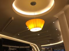 -必胜客(WOW中心城店)