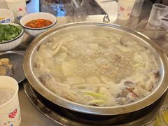 -巴山一绝烤全羊(三圣乡刘家花园店)