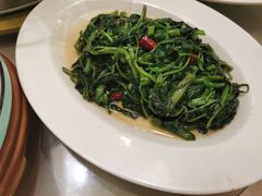 -月圆霖特色农家乐