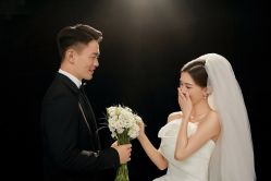 -喜爱高定婚纱摄影
