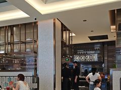 -东方红海鲜百汇(国际大厦店)