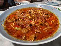 自贡水煮牛肉-懒人盐府人家(航天桥店)