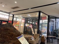 -朗逸酒店(广州塔赤岗地铁站店)