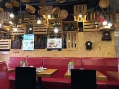大堂-隆喜元鱼汤包·海鲜(中联广场店)
