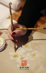点击看大图 -藤薰定制中式嫁衣礼服旗袍店